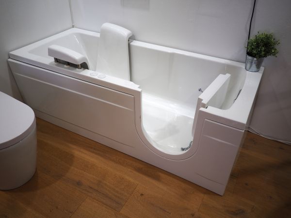 Walk In Tub Repair in Vancouver