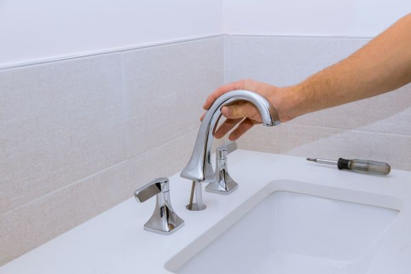 Cost of Bathroom Faucet Repair in Vancouver